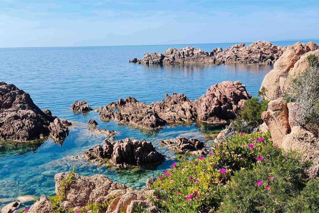 Charming Apartment With Parking, Mountain View, Close To The Beach Santa Maria Exterior foto